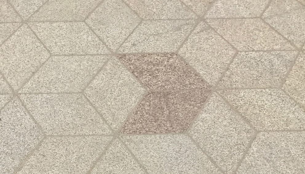 Granite hexagonal paving